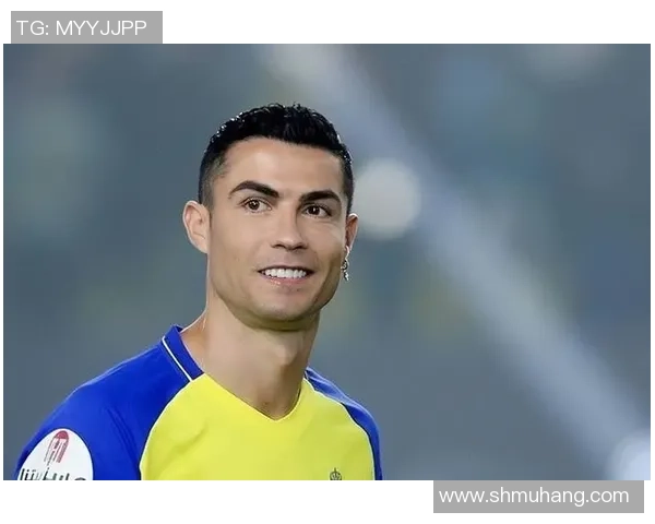 足球巨星跨界篮球赛场演绎力量与技巧的激情碰撞盛宴